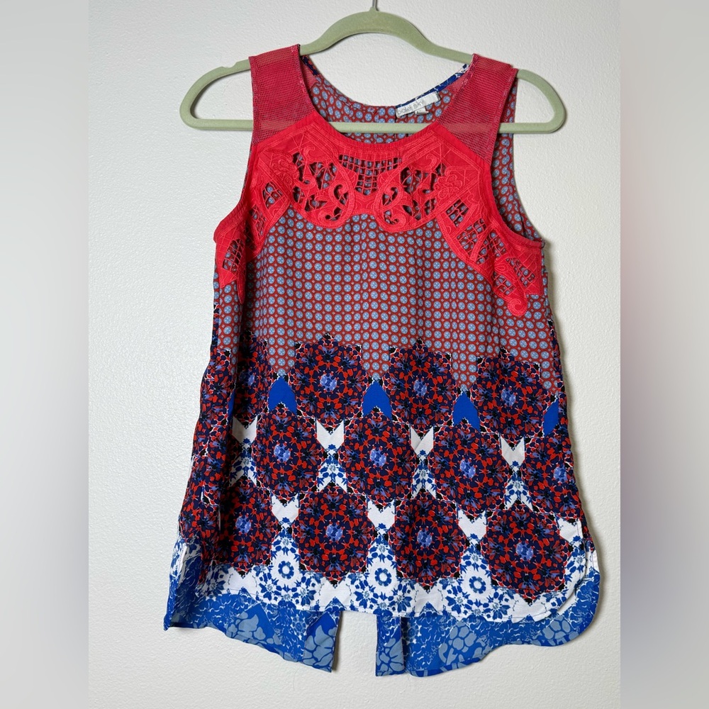 Women's Red & Blue Sleeveless Lace-Trim Tank Top